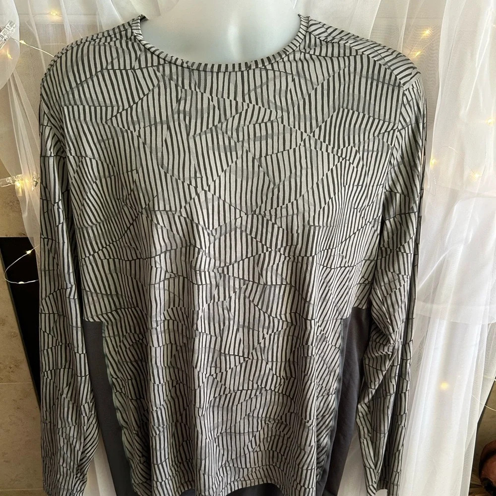 lululemon athletica Gray Striped Long Sleeve Tee